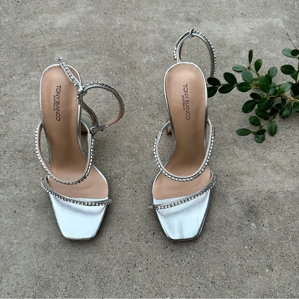 Tony Bianco Shy Sandal in Silver Metallic Size 5.5